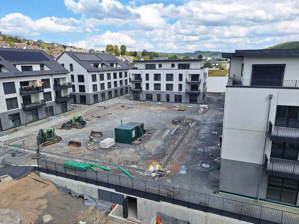 Rathausplatz August 2025